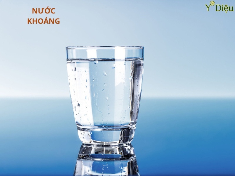 Nước là thành phần thiết yếu trong quá trình tiêu hóa và hấp thu dưỡng chất